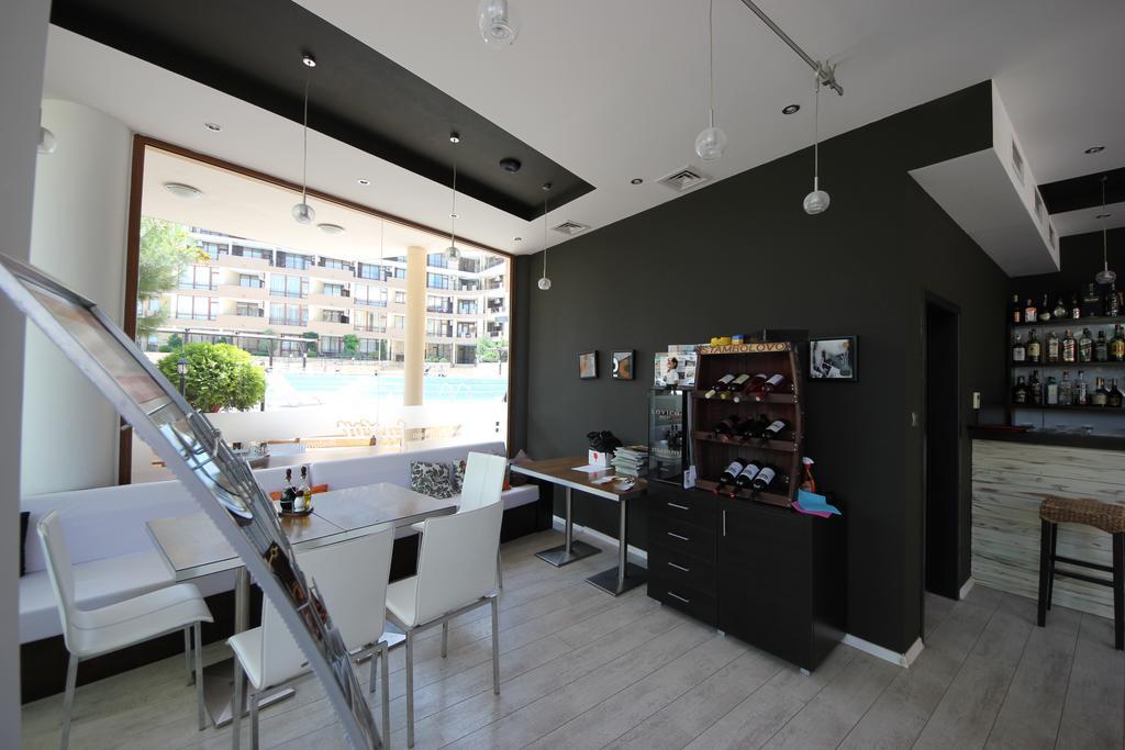 Menada Luxor Apartments Sveti Vlas Dış mekan fotoğraf