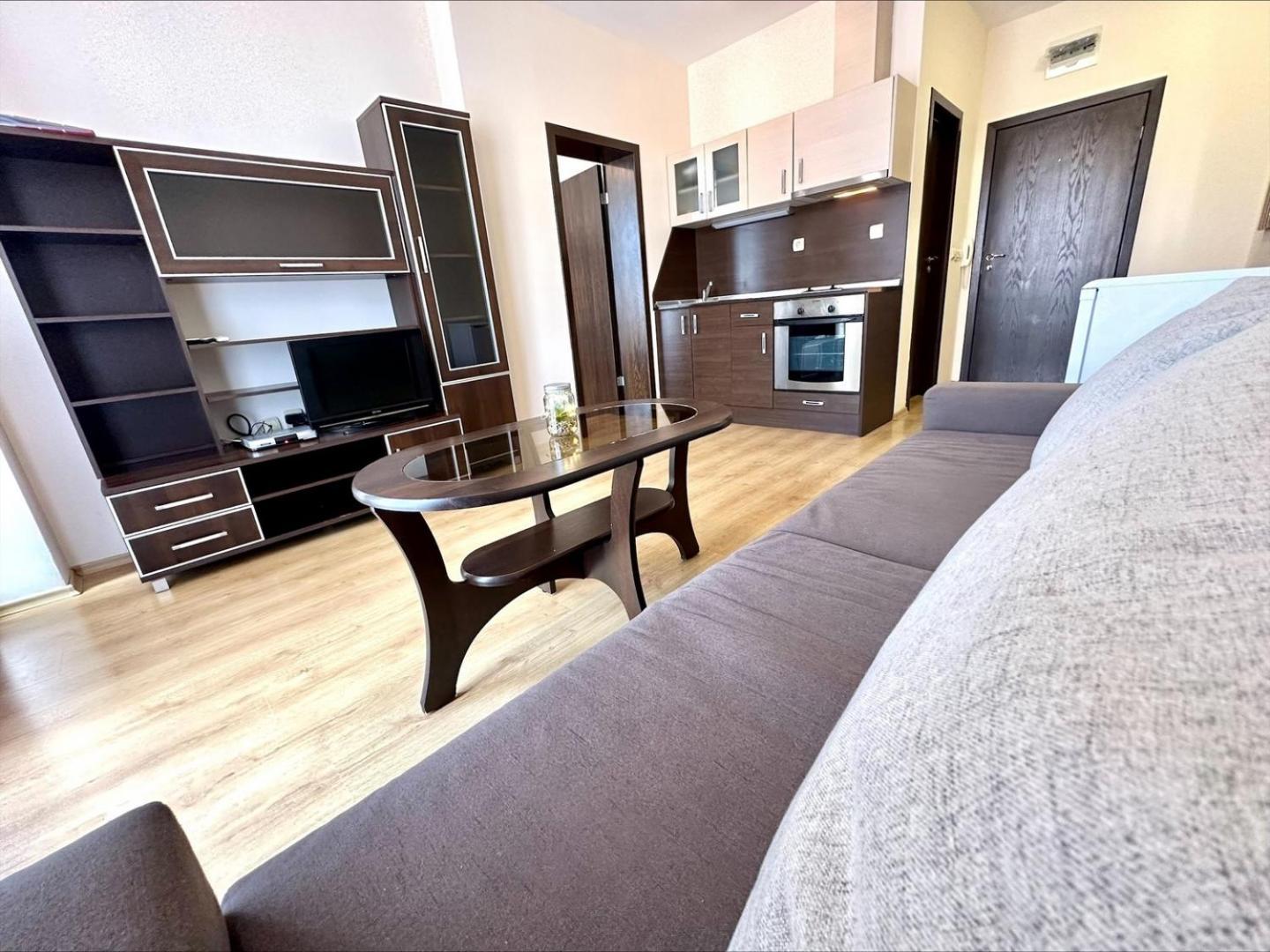 Menada Luxor Apartments Sveti Vlas Oda fotoğraf