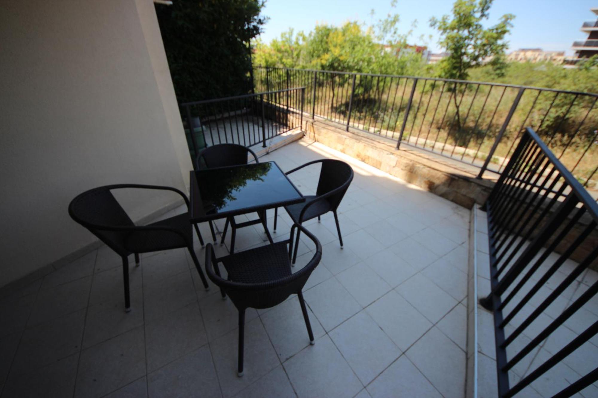 Menada Luxor Apartments Sveti Vlas Oda fotoğraf