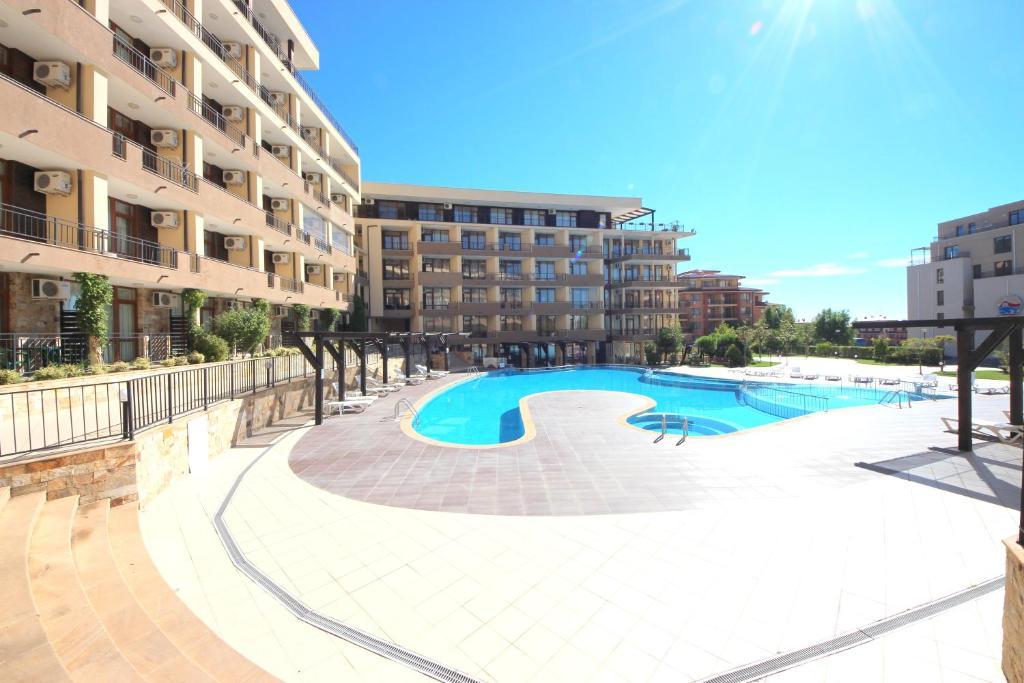 Menada Luxor Apartments Sveti Vlas Dış mekan fotoğraf