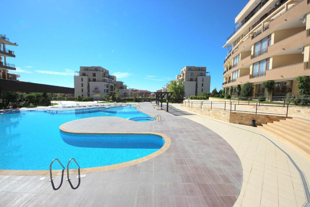 Menada Luxor Apartments Sveti Vlas Dış mekan fotoğraf