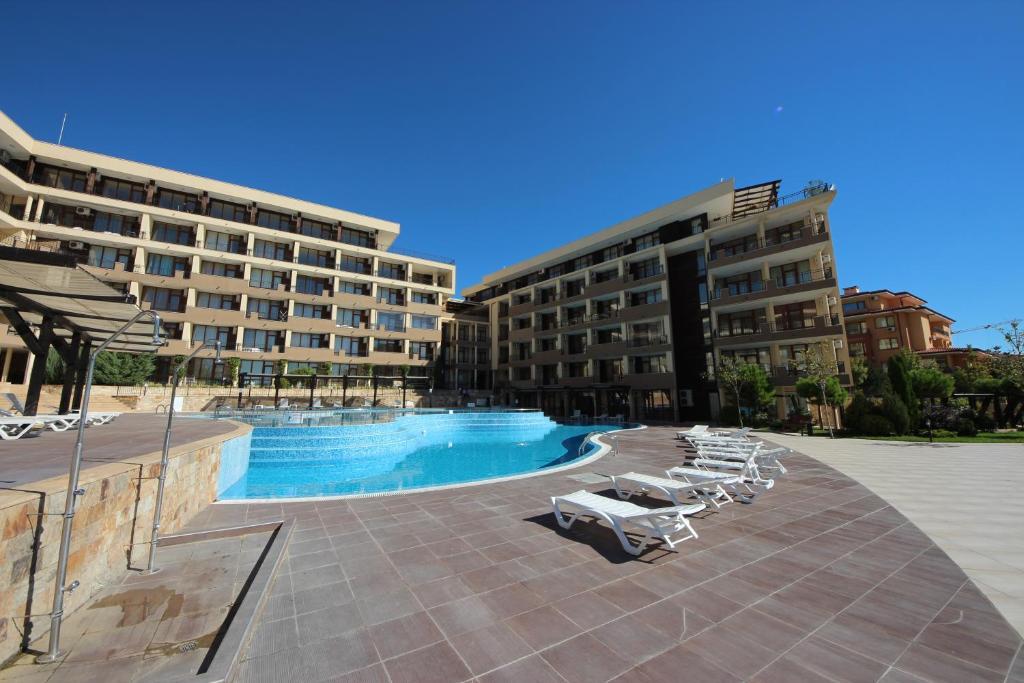 Menada Luxor Apartments Sveti Vlas Dış mekan fotoğraf