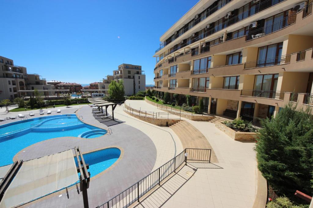 Menada Luxor Apartments Sveti Vlas Dış mekan fotoğraf